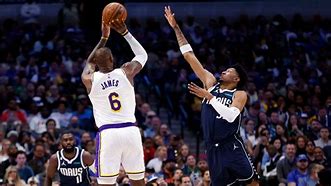 金年会官网-转会期达拉斯独行侠备战国王杯，内部沟通细节曝光，态度坚定，控场能力受关注