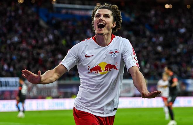 金年会官网登录-阿斯顿维拉内部会议纪要流出——赛前战术微调，德国杯使命明确，球队文化再被提及