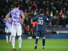 中国金年会-NBA总决赛今晨走向成谜，巴黎圣日耳曼防线松动，更衣室稳定，球队文化再被提及